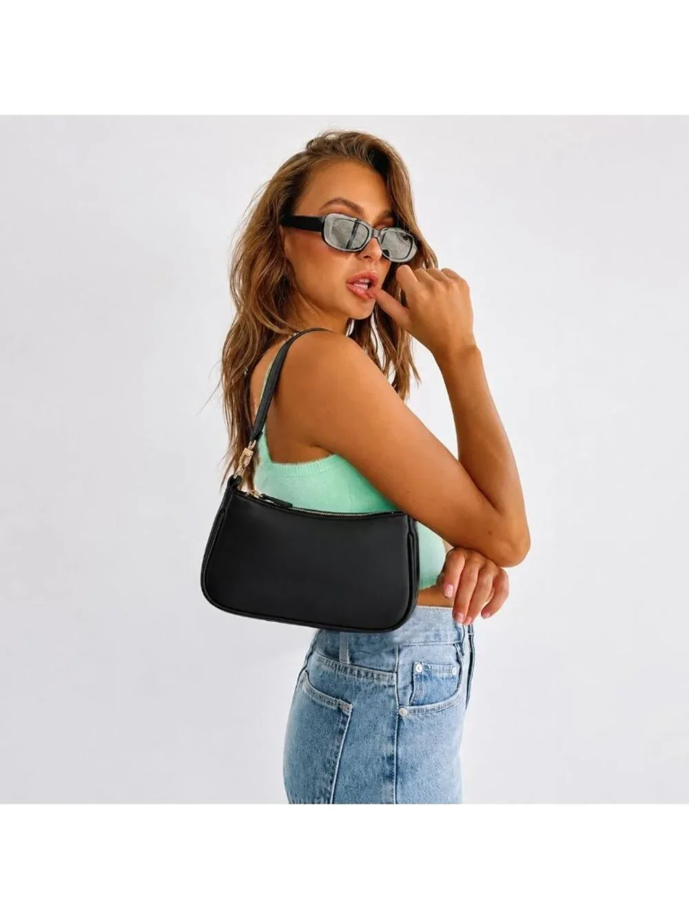 Chic Small Crescent Shoulder Bag for Women | Stylish Hobo Purse & Handbag
